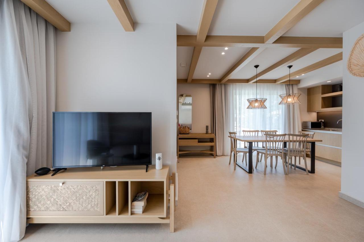 Corallia Villas Near The Beach プラキアス エクステリア 写真