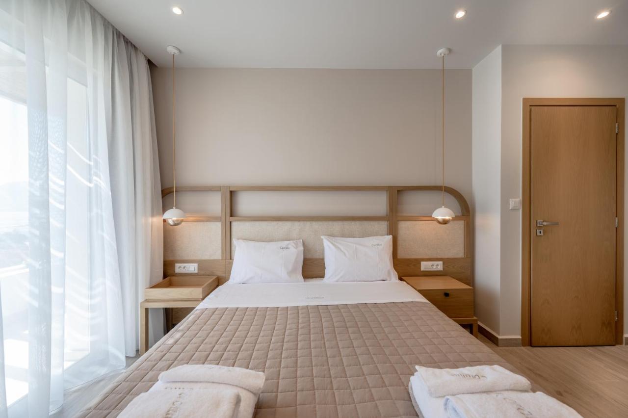 Corallia Villas Near The Beach プラキアス エクステリア 写真