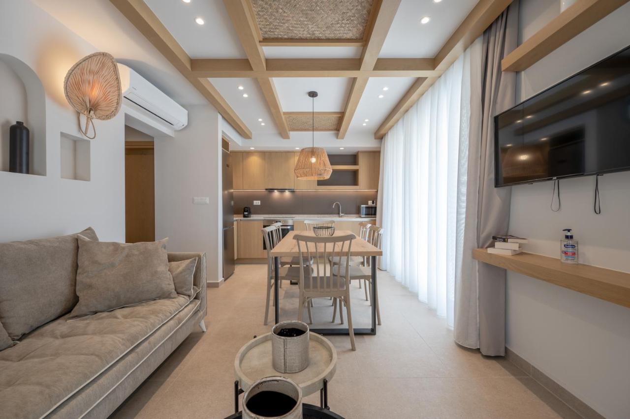 Corallia Villas Near The Beach プラキアス エクステリア 写真