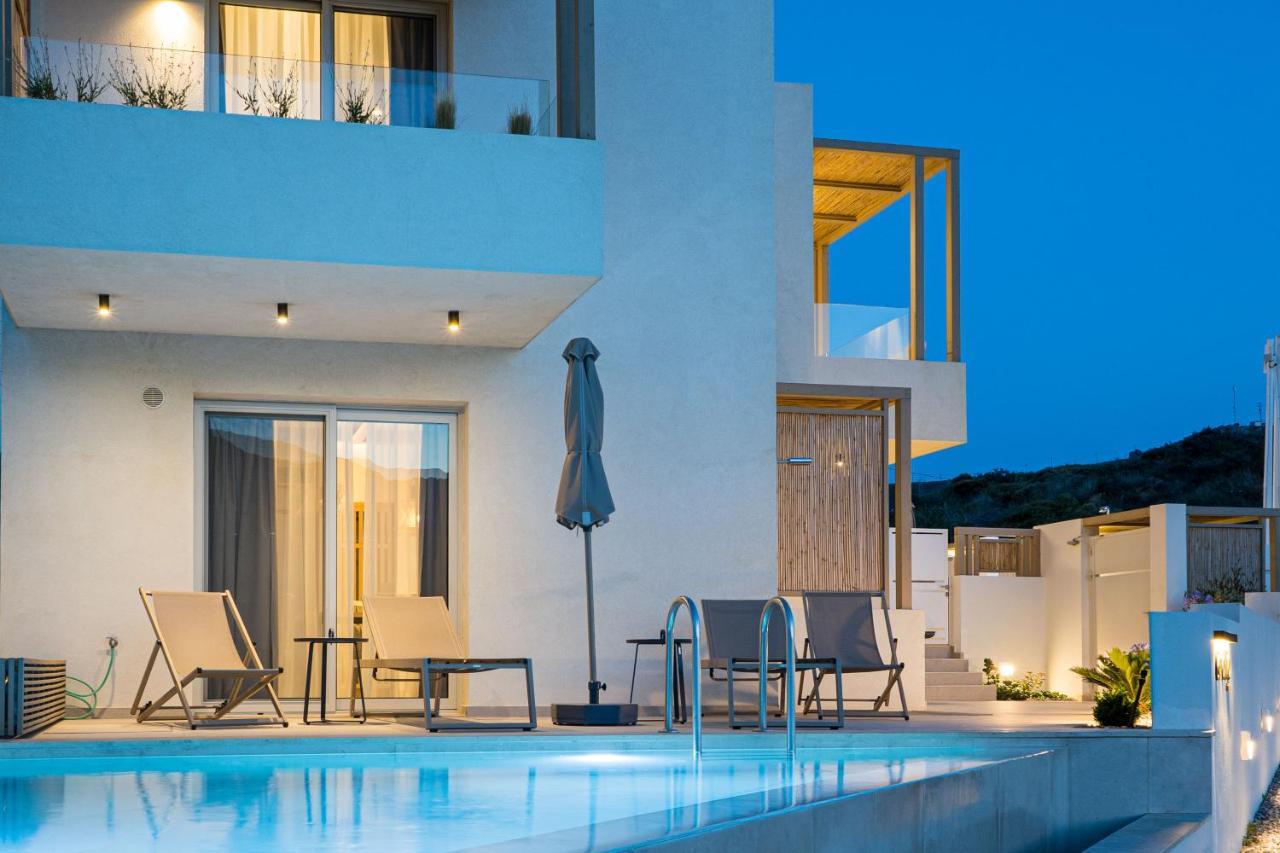 Corallia Villas Near The Beach プラキアス エクステリア 写真