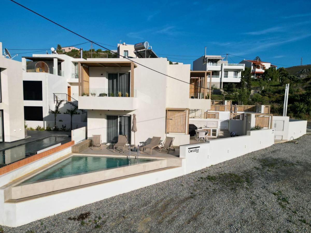 Corallia Villas Near The Beach プラキアス エクステリア 写真