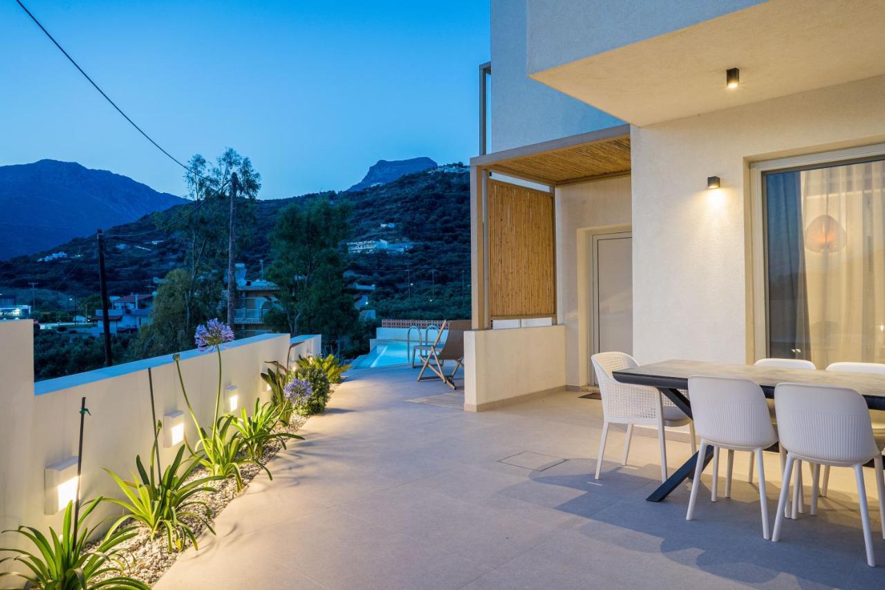 Corallia Villas Near The Beach プラキアス エクステリア 写真
