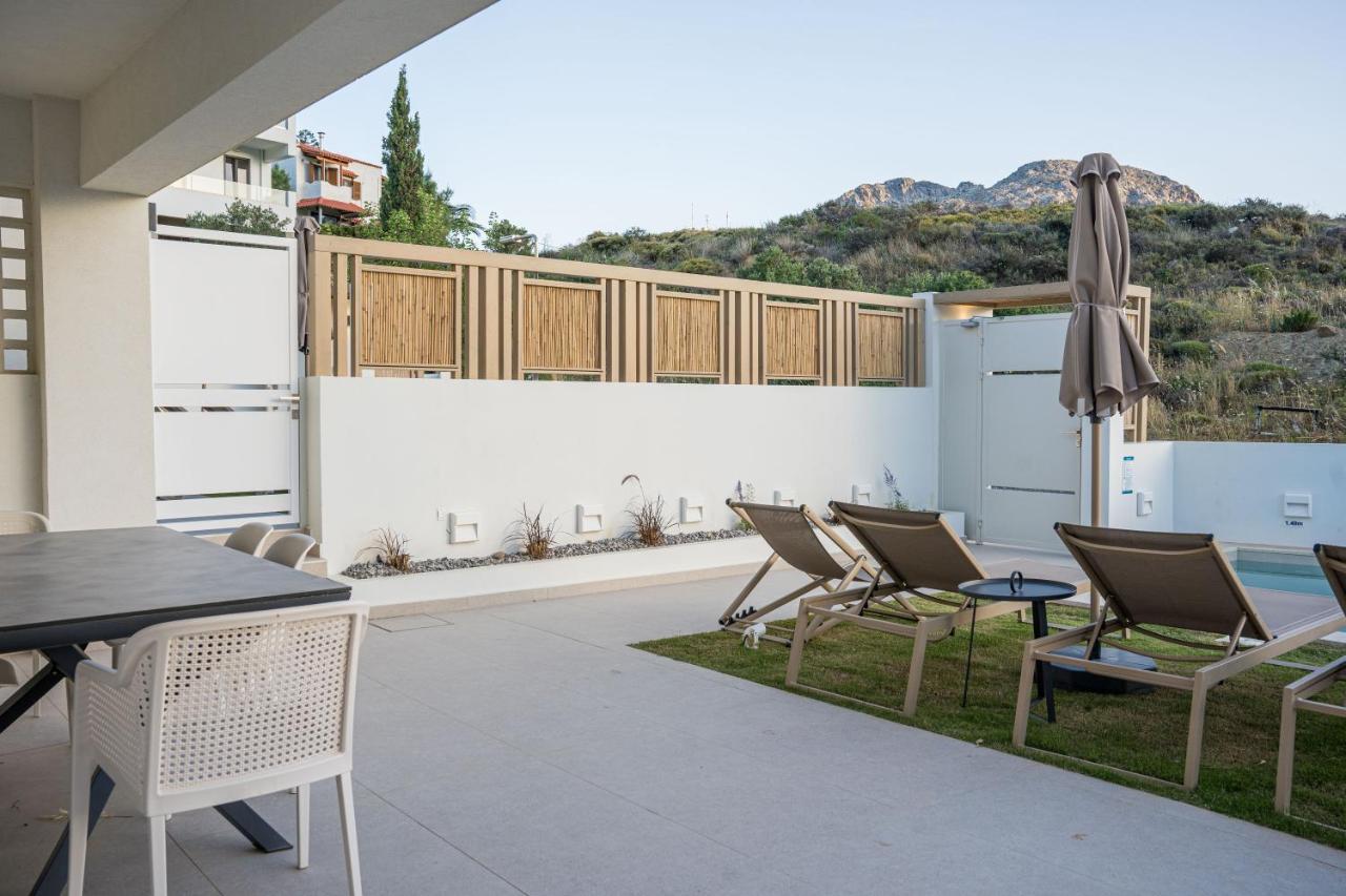 Corallia Villas Near The Beach プラキアス エクステリア 写真