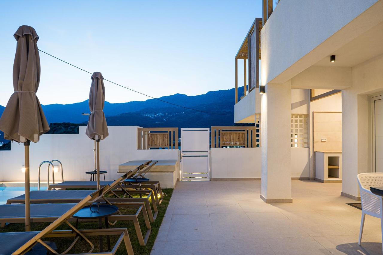 Corallia Villas Near The Beach プラキアス エクステリア 写真